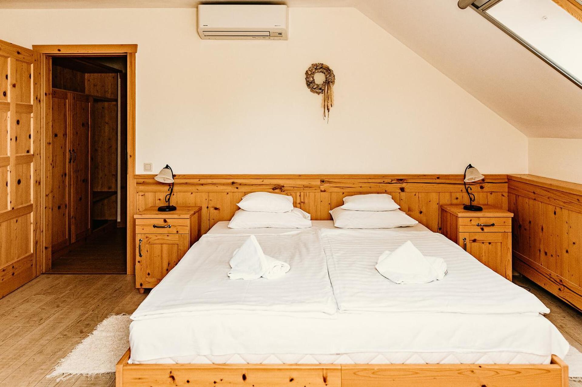 Kakukk Vendeglo Panzio Bed and Breakfast Bánd Exteriör bild